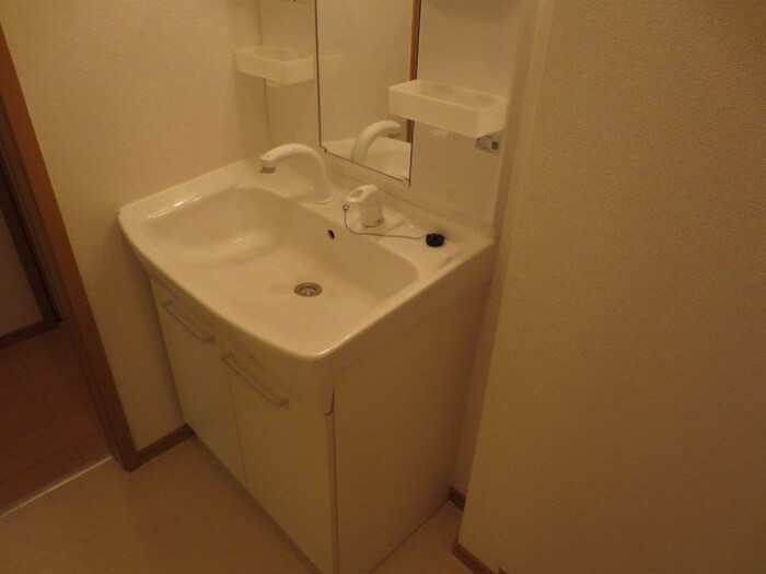 物件内観写真10　(洗面)