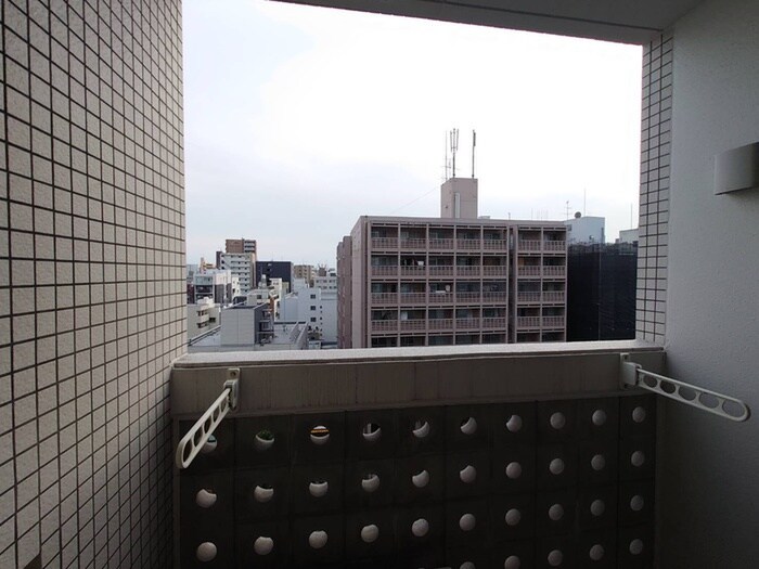 物件内観写真16　(室内からの展望)