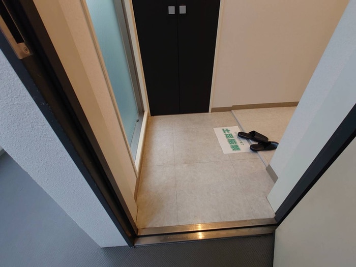物件内観写真22　(玄関)