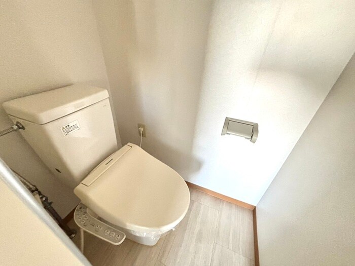 物件内観写真10　(トイレ)