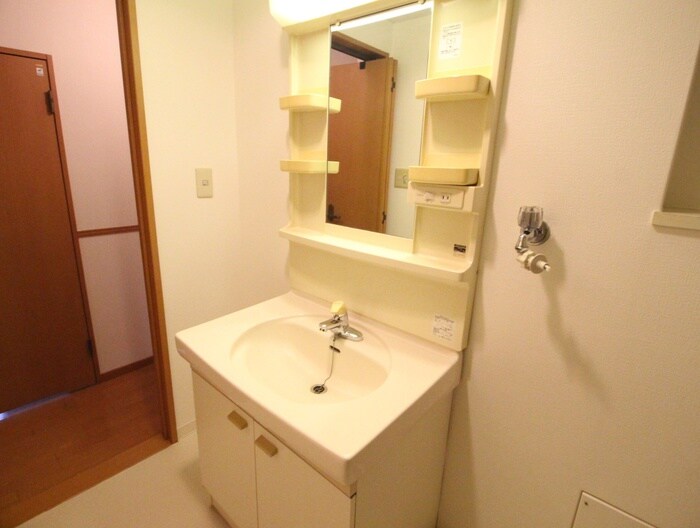 物件内観写真10　(洗面)