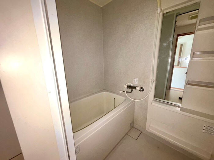 物件内観写真12　(バス／シャワールーム等)