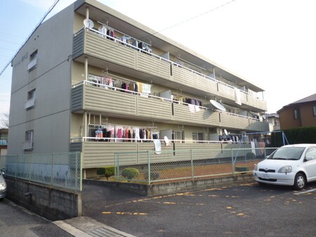 マンション鈴木２外観写真