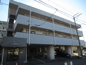 第３サダクラ外観写真