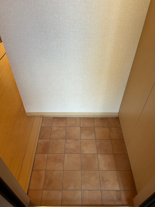 物件内観写真22　(玄関)