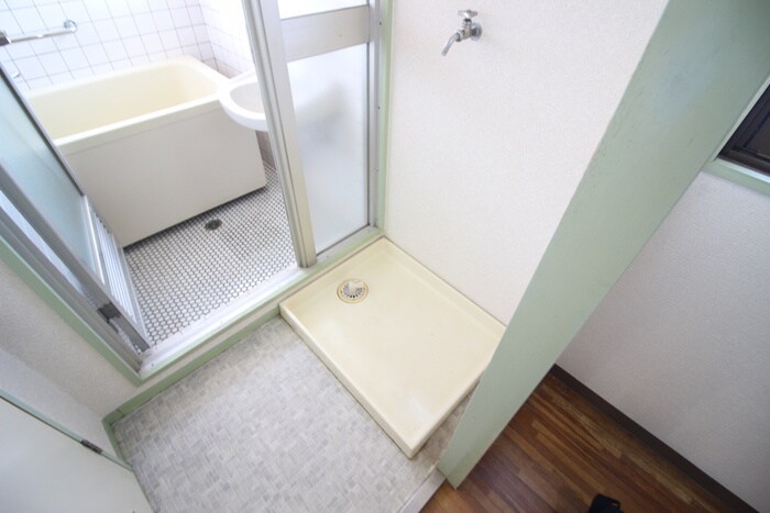 物件内観写真21　(洗濯機置場)