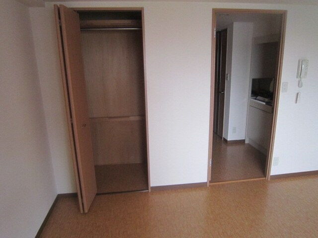 物件内観写真14　(収納)