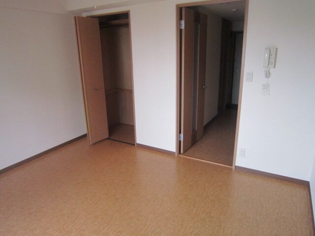 物件内観写真15　(居室)