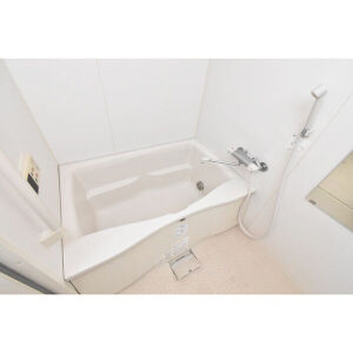 物件内観写真12　(バス／シャワールーム等)