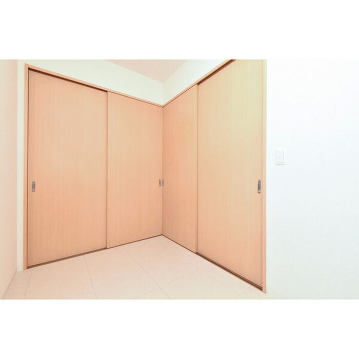 物件内観写真12　(居室)