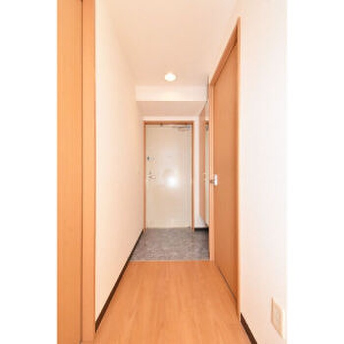 物件内観写真14　(廊下)