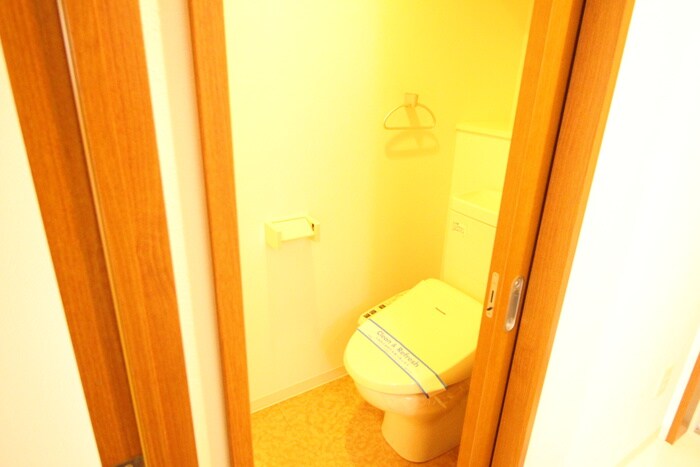 物件内観写真14　(トイレ)