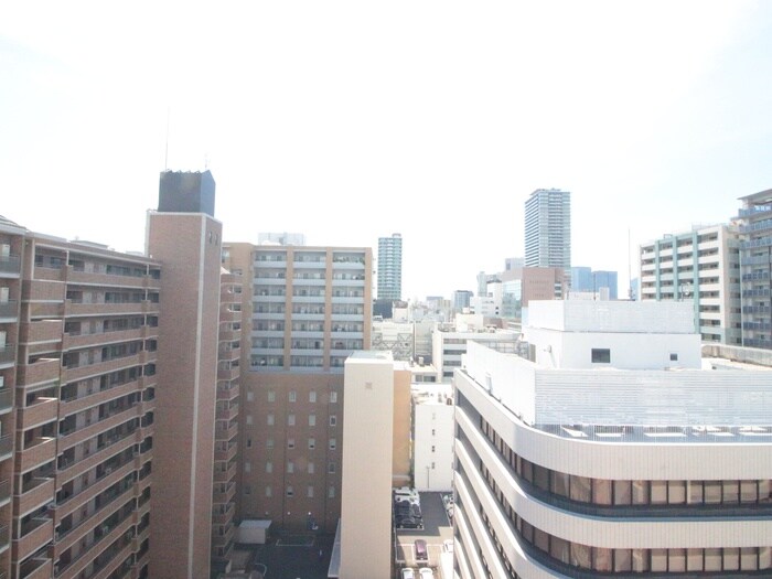 物件内観写真17　(室内からの展望)