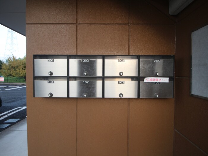 物件外観写真6　(建物設備)