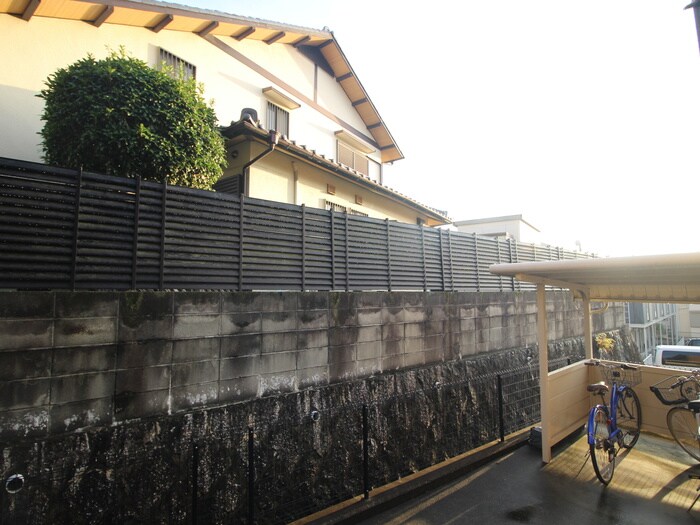 物件内観写真22　(室内からの展望)