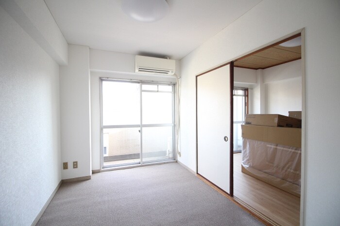 物件内観写真11　(居室)