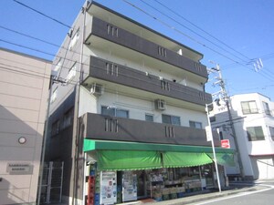 久田ビル外観写真