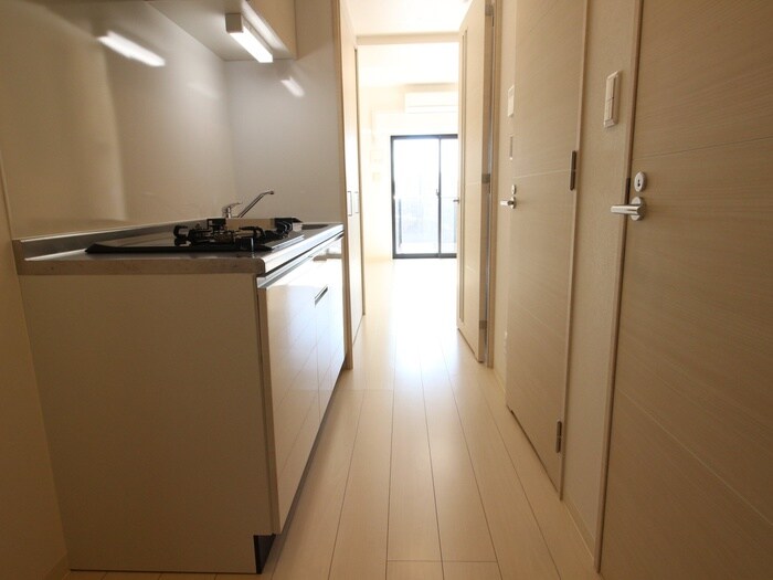 物件内観写真10　(廊下)