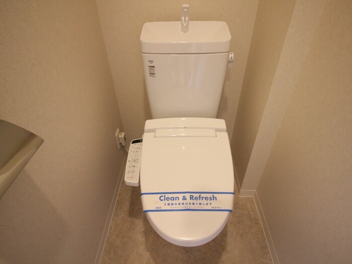 物件内観写真11　(トイレ)