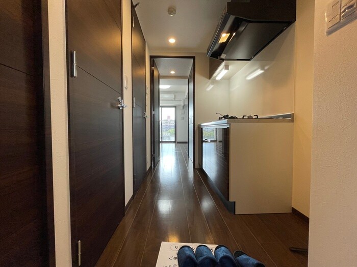 物件内観写真14　(廊下)