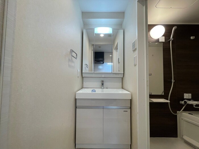 物件内観写真16　(洗面)