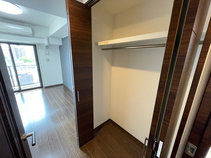 物件内観写真16　(収納)