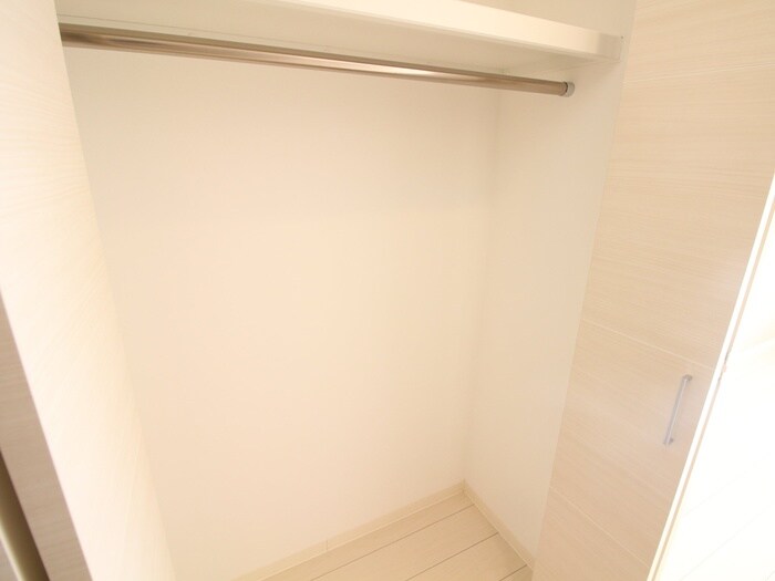 物件内観写真16　(収納)