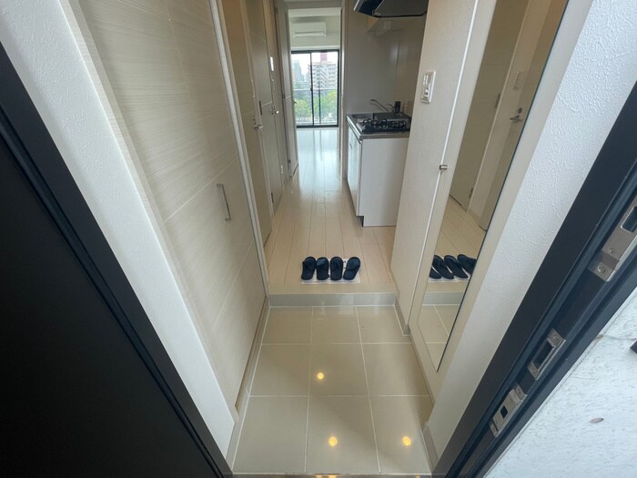 物件内観写真17　(玄関)