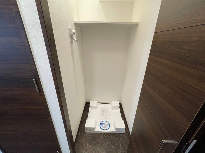 物件内観写真22　(洗濯機置場)