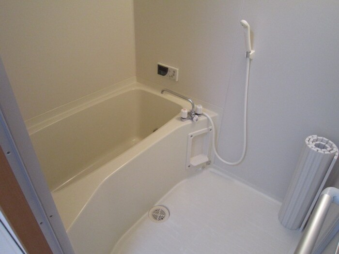 物件内観写真10　(バス／シャワールーム等)