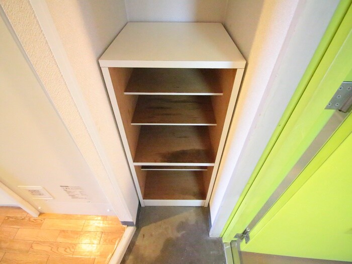 物件内観写真16　(靴箱)