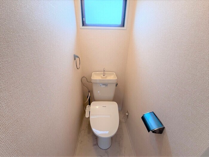 物件内観写真6　(トイレ)