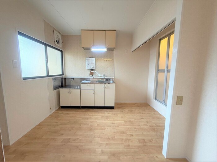 物件内観写真11　(居室)