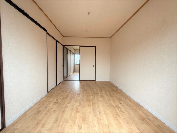 物件内観写真14　(居室)