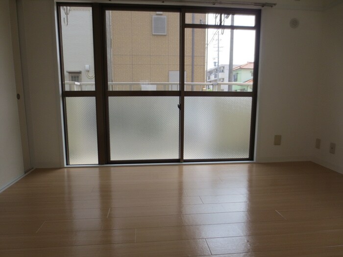 物件内観写真14　(居室)