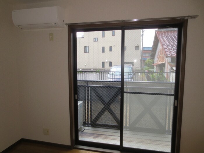 物件内観写真10　(内観写真)