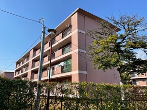 鍋屋上野住宅８号棟(202)外観写真
