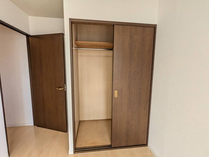 物件内観写真17　(収納)