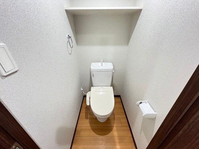 物件内観写真13　(トイレ)