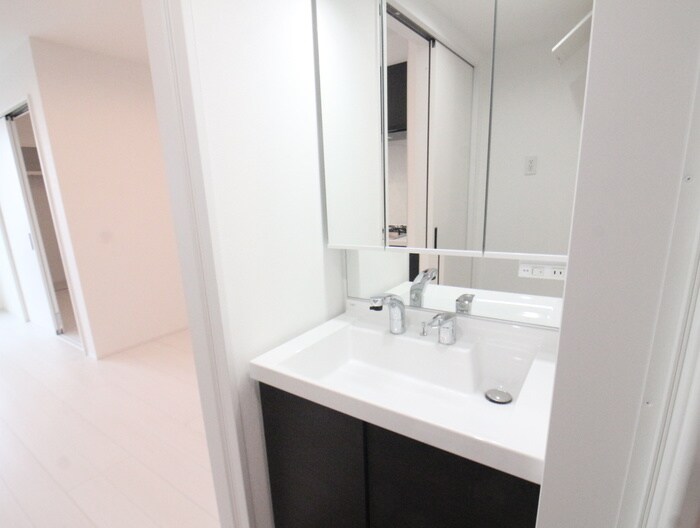 物件内観写真14　(洗面)