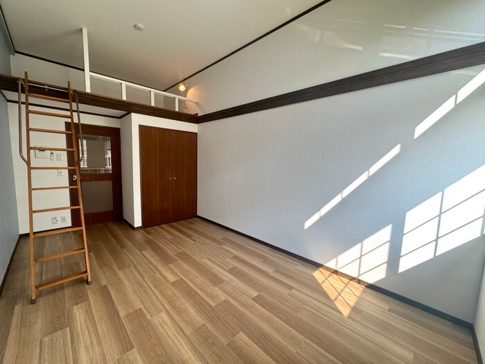 物件内観写真7　(居室)