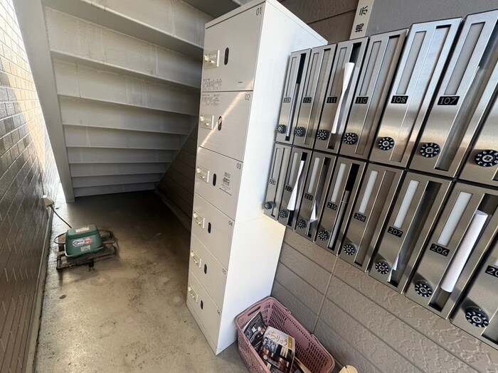 物件外観写真6　(建物設備)