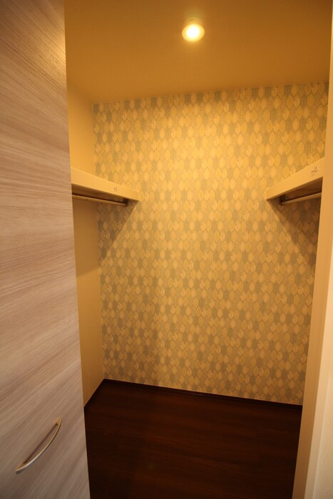 物件内観写真8　(収納)