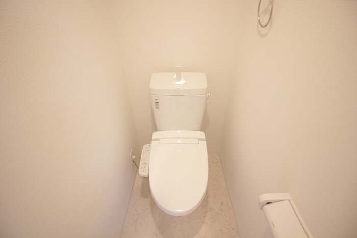 物件内観写真12　(トイレ)