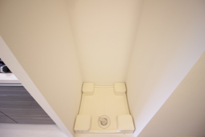 物件内観写真14　(洗濯機置場)