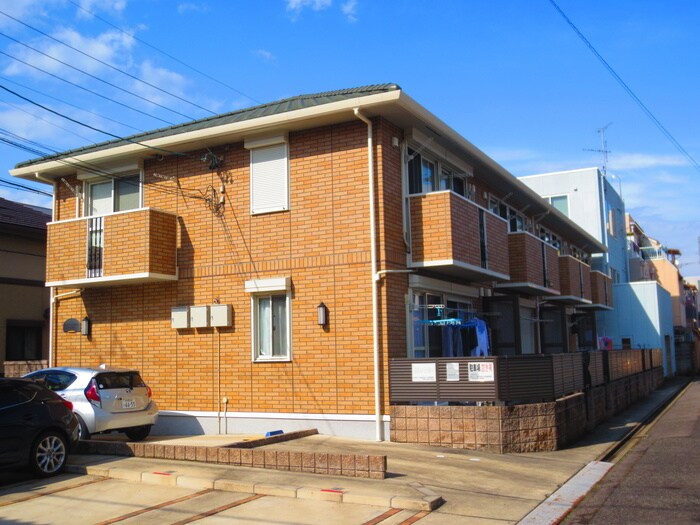 物件外観写真2　(外観写真)