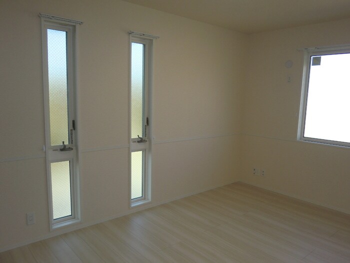 物件内観写真10　(居室)