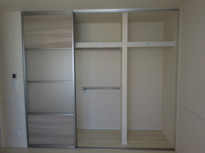 物件内観写真11　(収納)