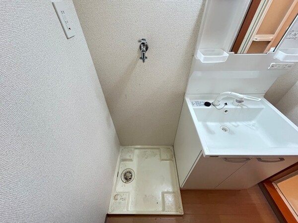 洗濯機置場