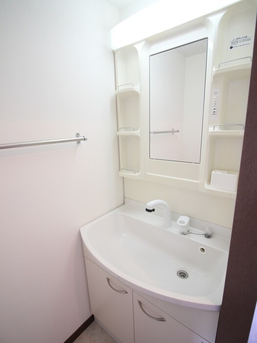 物件内観写真11　(洗面)